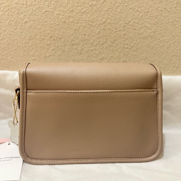 HOLB Traveler Elegant Taupe Crossbody Bag - Picture 5 of 7